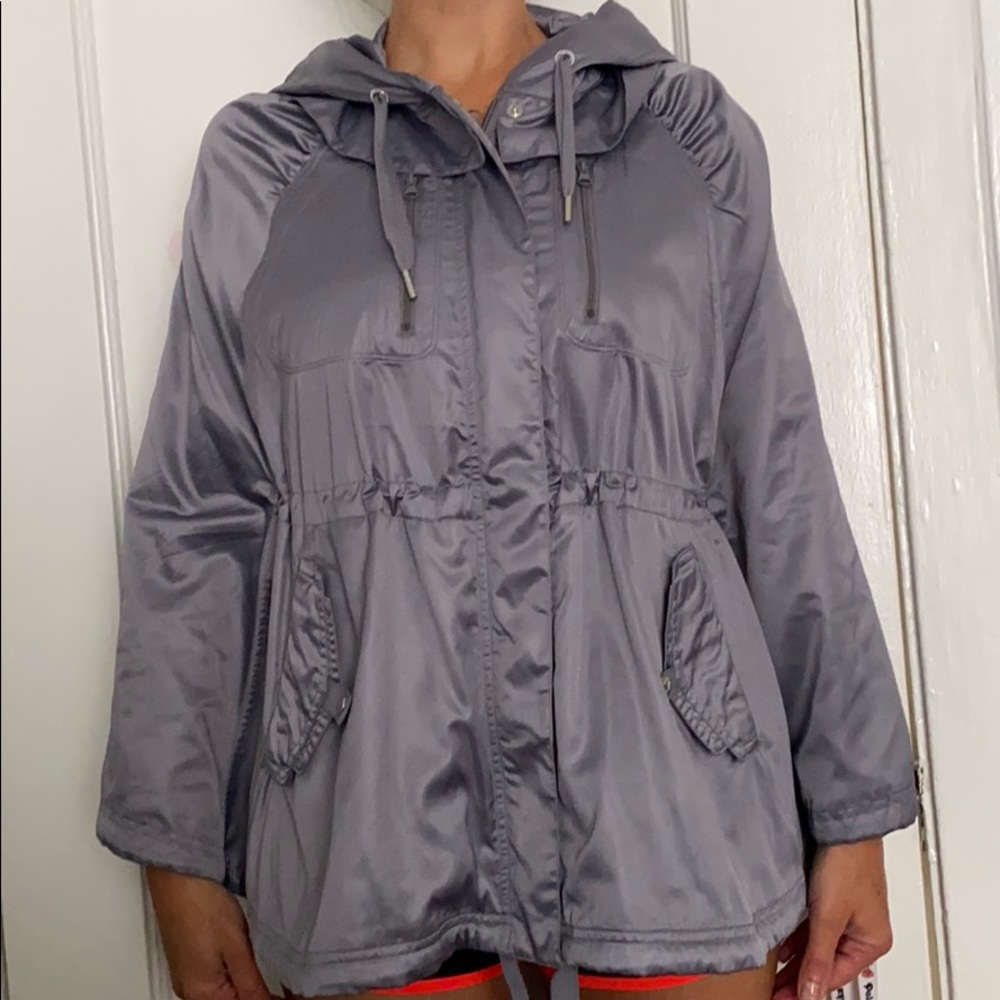 Lululemon rain jacket